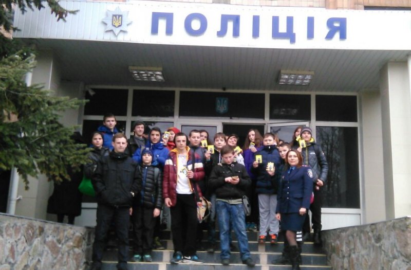 Васильківські поліцейські влаштували для школярів «День відкритих дверей»