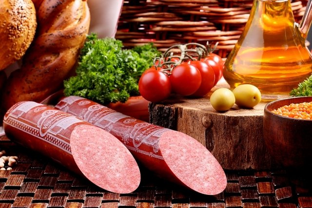 Порушення правил роздрібної торгівлі продовольчими товарами в Василькові