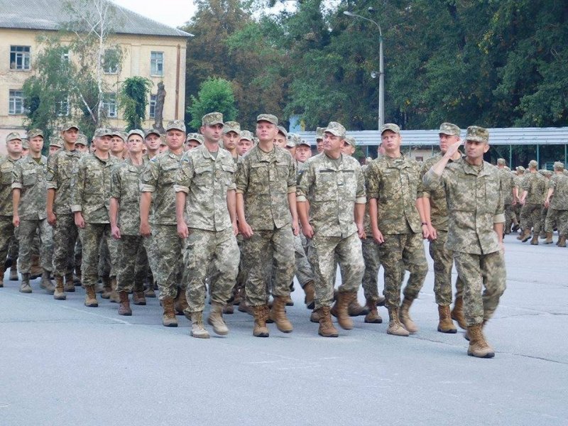Урочистий марш військовослужбовців Васильківського гарнізону