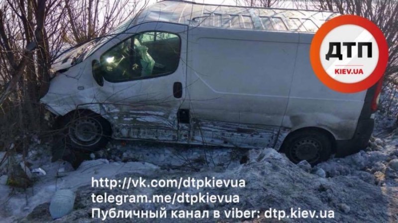 Масштабна ДТП під Васильком: зіткнулися шість авто