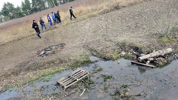 ЧП в Василькове: есть угроза, что нечистоты могут попасть в воду в колодцах