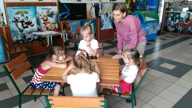 ПРОВЕДЕНІ ЗМАГАННЯ З ШАХІВ