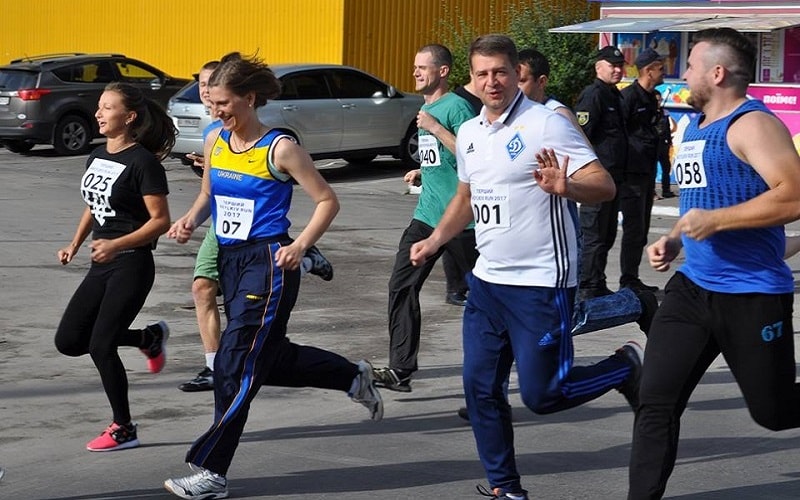ПЕРШИЙ ЛЕГКОАТЛЕТИЧНИЙ ПРОБІГ VASYLKIV RUN