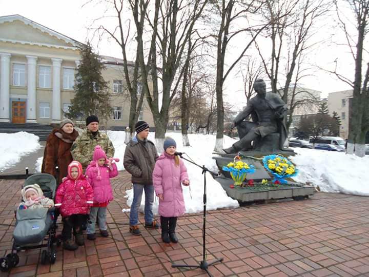 У Василькові пройшов літературно-пісенний вернісаж "Шевченка слово лине крізь віки"