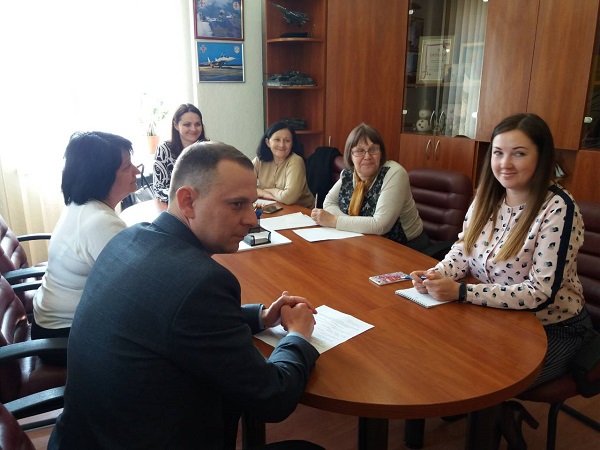 ЗАСІДАННЯ КОМІСІЇ З ПИТАНЬ ПРИЗНАЧЕННЯ  СОЦІАЛЬНИХ ВИПЛАТ ВНУТРІШНЬО ПЕРЕМІЩЕНИМ ОСОБАМ
