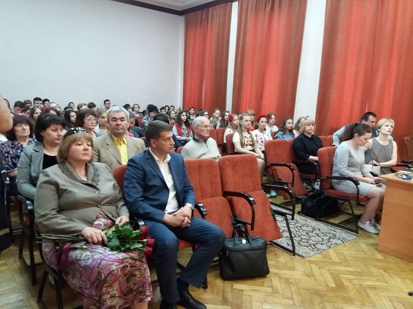 АЛЛА ГОРСЬКА – НЕСКОРЕНА ДОНЬКА МАТЕРІ УКРАЇНИ