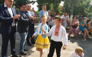 ДЛЯ ВИХОВАНЦІВ МІСЬКОГО ЦЕНТРУ “ЗДОРОВ”Я” ПРОЛУНАВ СЬОГОДНІ ПЕРШИЙ ДЗВІНОК