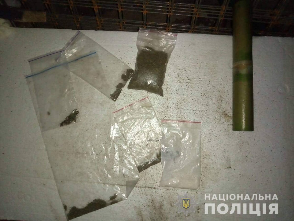 На Васильківщині допоміг знайти наркотики чотирилапий «коп»