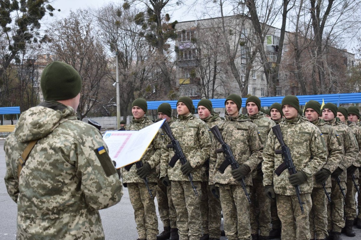 У Василькові 220 військовослужбовців присягнули на вірність українському народу