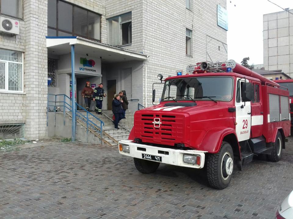 У Василькові горів архів «Укрпошти» та житловий будинок