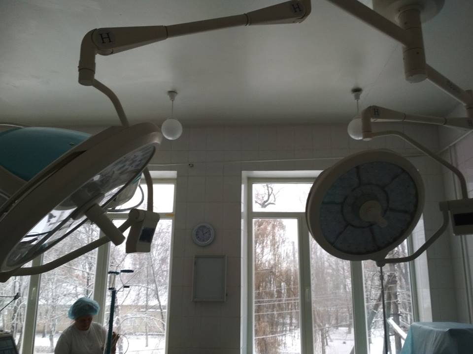 В операційну Васильківської лікарні закуплено нові сучасні лампи