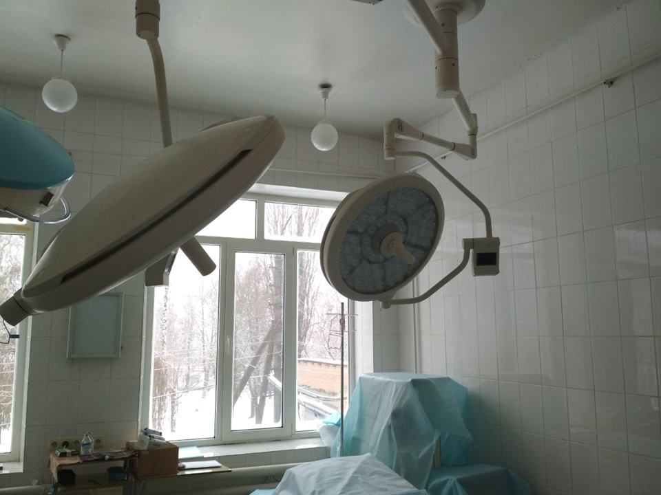 В операційну Васильківської лікарні закуплено нові сучасні лампи