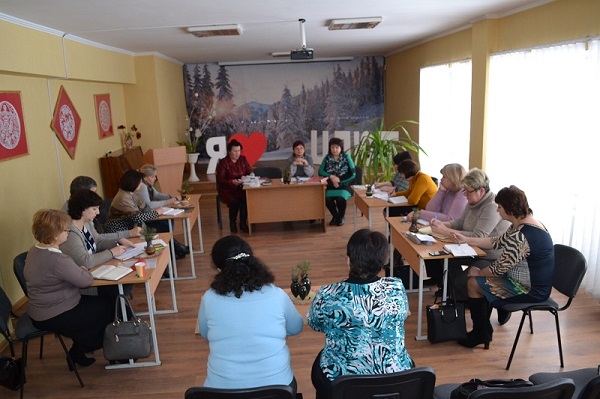 НАРАДА КЕРІВНИКІВ ЗАГАЛЬНООСВІТНІХ, ДОШКІЛЬНИХ ТА ПОЗАШКІЛЬНИХ НАВЧАЛЬНИХ ЗАКЛАДІВ
