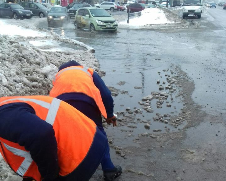 Прочищення зовнішньої мережі водовідведення в/м