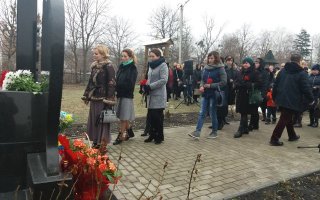 ВШАНУВАННЯ ПАМ’ЯТІ ГЕРОЇВ НЕБЕСНОЇ СОТНІ В ВАСИЛЬКОВІ
