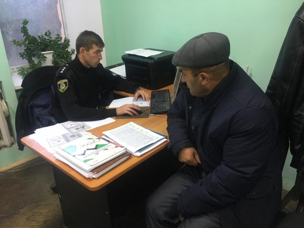 Семеро мігрантів-нелегалів затримали поліцейські на Васильківщині