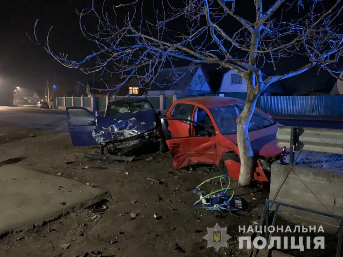ДТП на Васильківщині: травмовані четверо дорослих та 9-місячна дитина