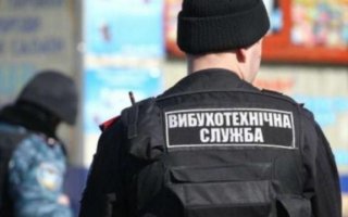 У Василькові евакуювали людей на ринках та у відділі поліції