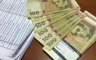 Підкуп вчителів в Василькові. Кандидату на посаду Васильківської ОТГ загрожує до 7 років за гратами
