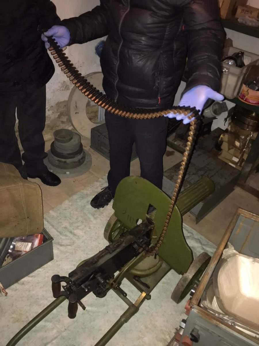 В місті  Василькові у місцевого жителя вилучили кулемет "Максим"