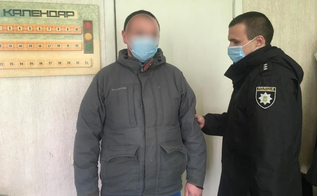 Вандала из Василькова   задержала полиция