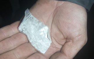 Поліцейські Васильківщини вилучили амфетамін в 28-річного чоловіка