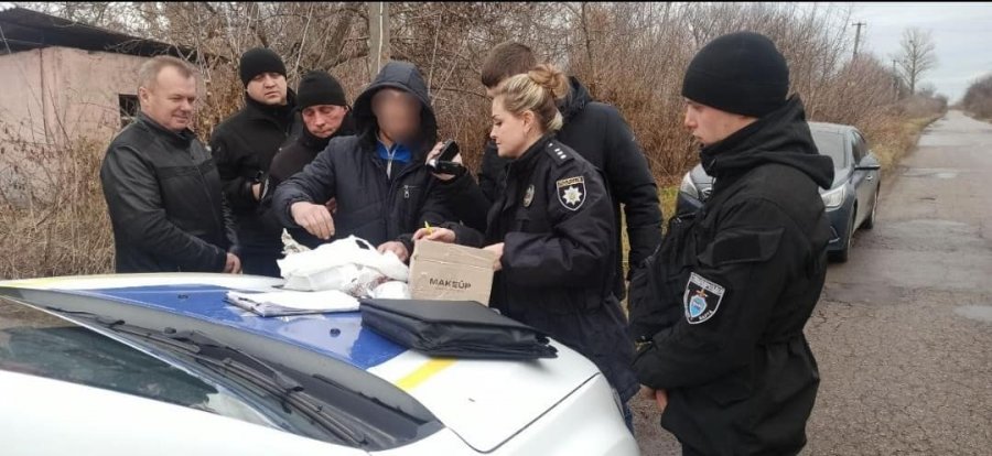 В місті Васильків проводять профілактичні заходи з метою виявлення фактів незаконного обігу наркотиків