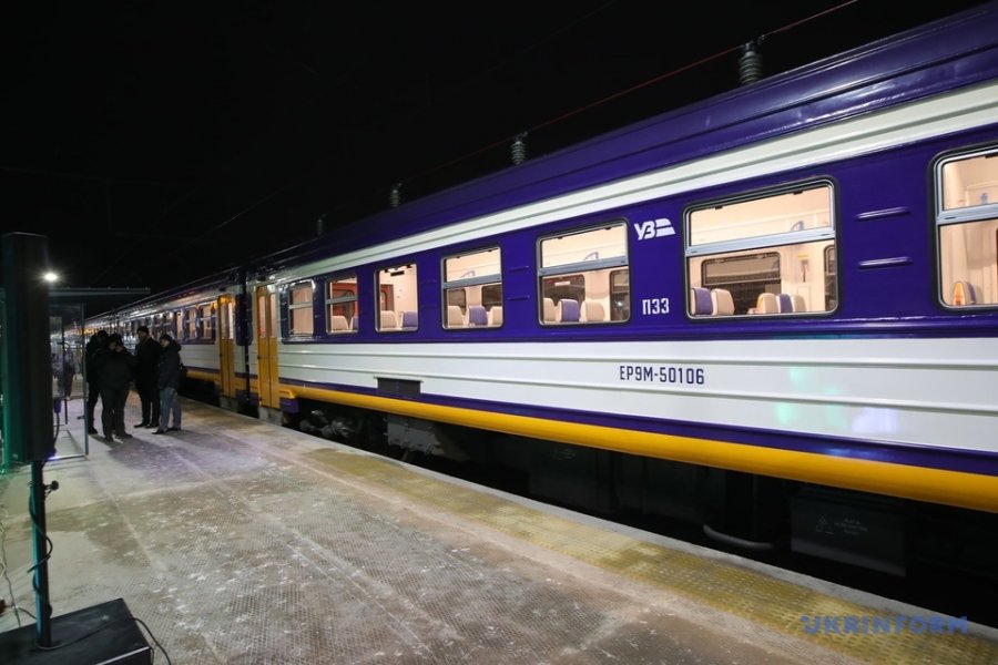 З Василькова до Києва запущені прямі поїзди