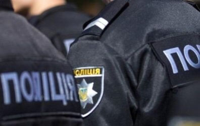 Камуфляж з червоною стрічкою: українців попередили про диверсантів