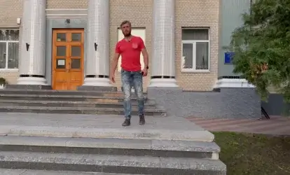 Влада Василькова тоннами закопувала на сміттєзвалищі гуманітарку для населення