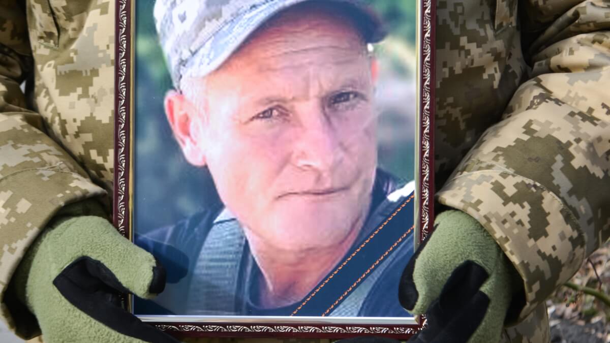 Васильківщина попрощалася  з Героєм Леонідом Сергійовичем Звінігородським