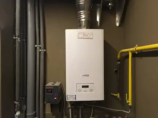 Газовый котел под подачу горячей воды: как сделать правильный выбор?