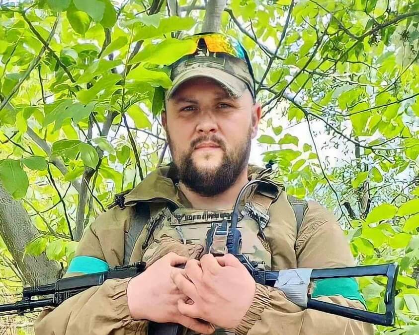 Васильківщина простилася з Героєм Віктором Чернишенком