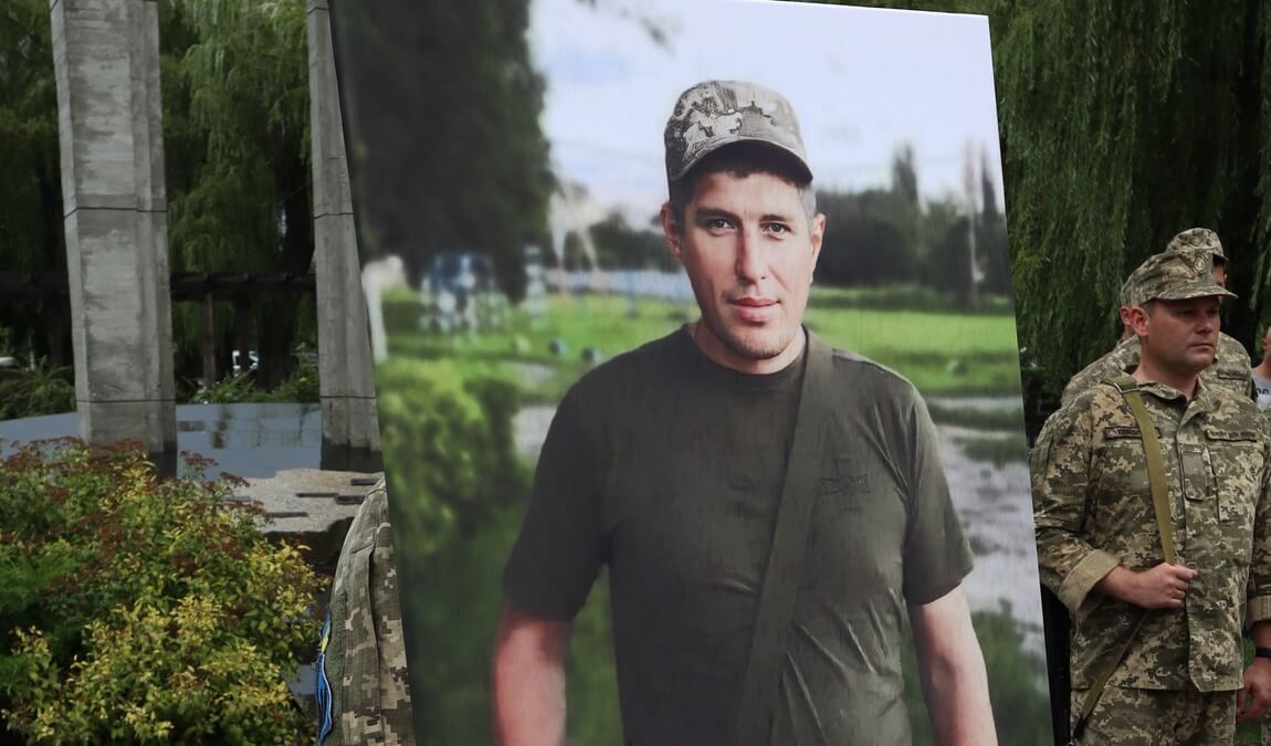 Васильківщина прощалася із Захисником - Котенком Павлом Павловичем