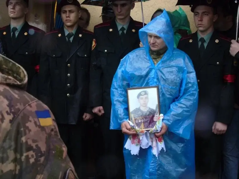 ЦІНОЮ ЖИТТЯ ГЕРОЯ…
