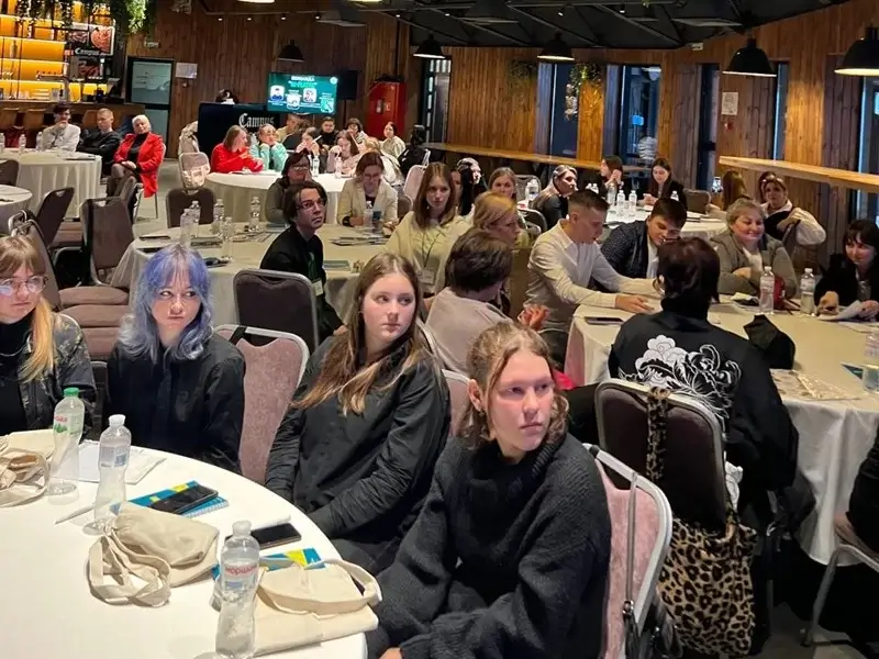 Учні з Василькова посіли друге місце на Таборі підприємництва Junior Achievement Ukraine