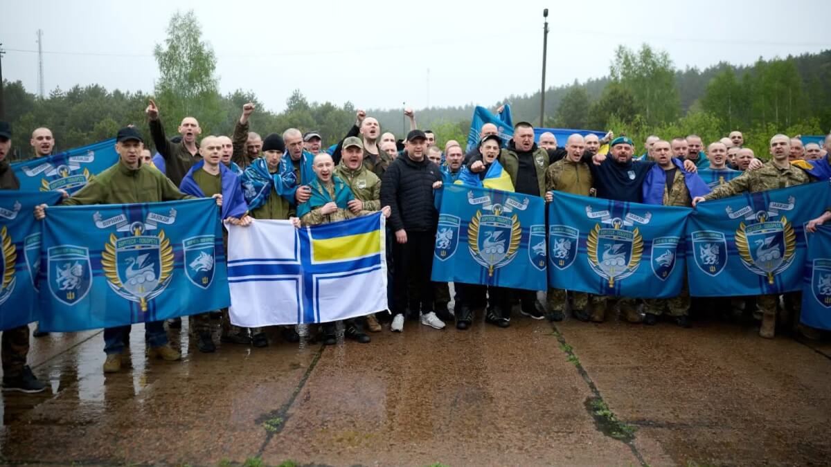 З полону - додому: Васильківська громада дочекалася повернення свого земляка