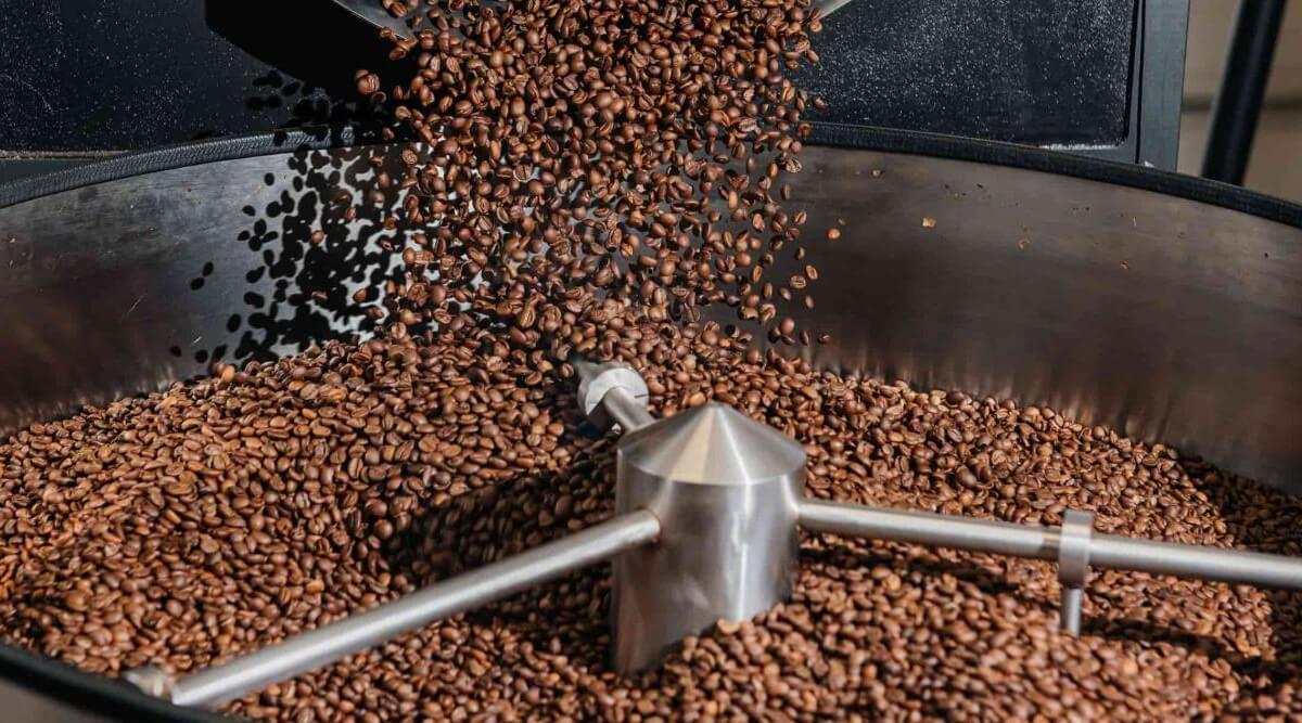 Локальна експертиза та сервіс київської міської ростерії кави Ucoffee