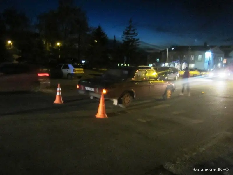 У Василькові під колесами автомобіля травмована 11-річна дівчинка